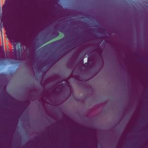 Meet your Posher, Carlee